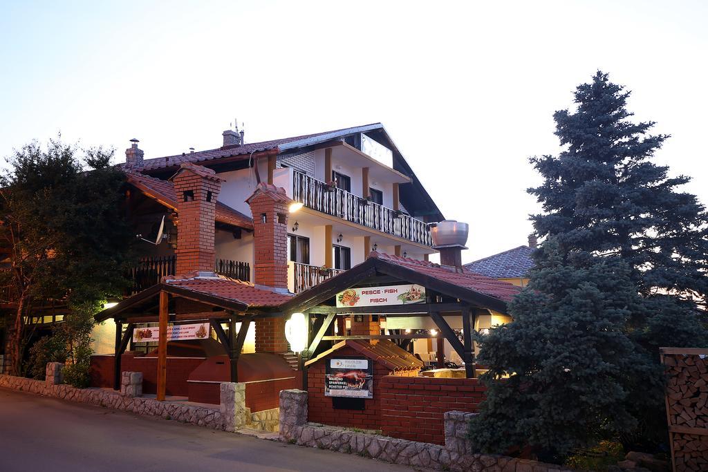 Guest House Zeba & Riviera Šilo Zewnętrze zdjęcie