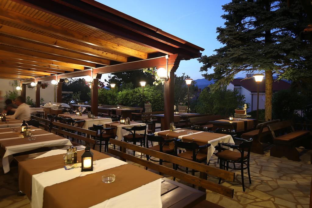 Guest House Zeba & Riviera Šilo Zewnętrze zdjęcie