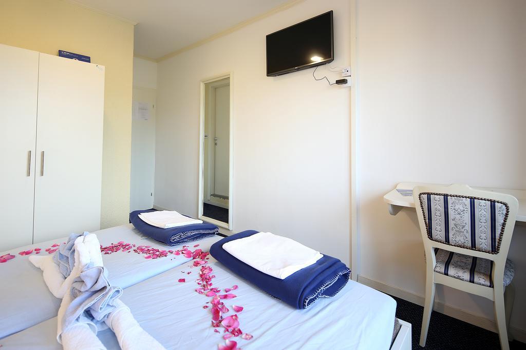 Guest House Zeba & Riviera Šilo Zewnętrze zdjęcie